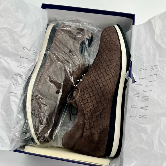 NWT Stuart Weitzman Relay Quilted Suede Sneakers Lead Brown Globe Shoes 8.5 N - Picture 6 of 13